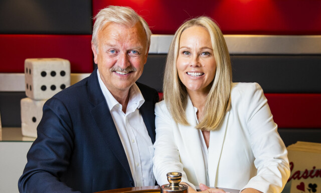 image: Jubeltall for «Casino». Nå svarer Flatland kritikerne